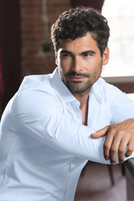 Cămașă bărbătească cu mâneci lungi Slim fit, albastru deschis